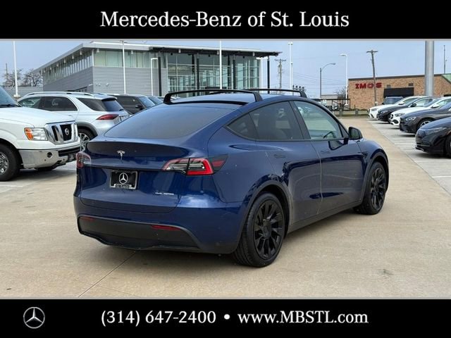 Used 2021 Tesla Model Y Long Range image 10