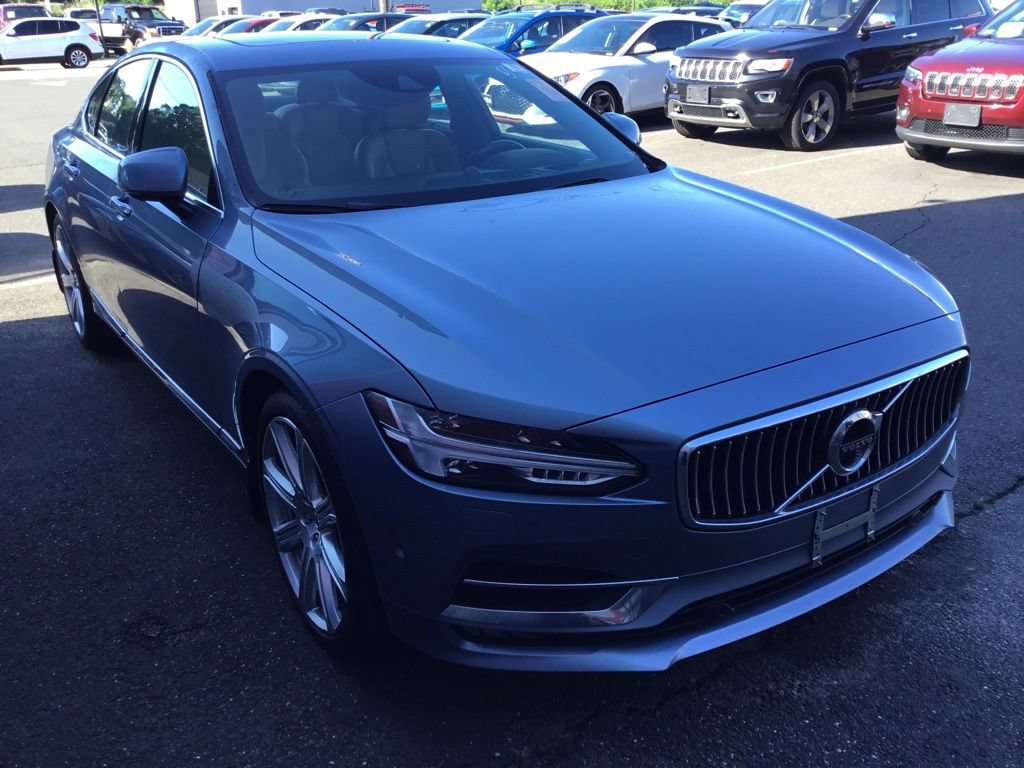 Used 2017 Volvo S90 T6 Inscription w/ Vision Package AWD/4WD image 2