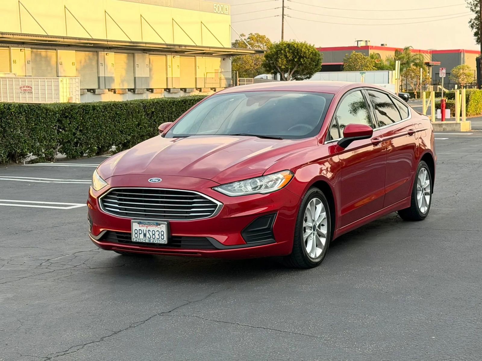 Used 2020 Ford Fusion SE image 8