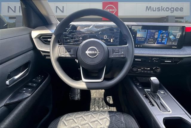 New 2026 Nissan Kicks SV FWD image 10