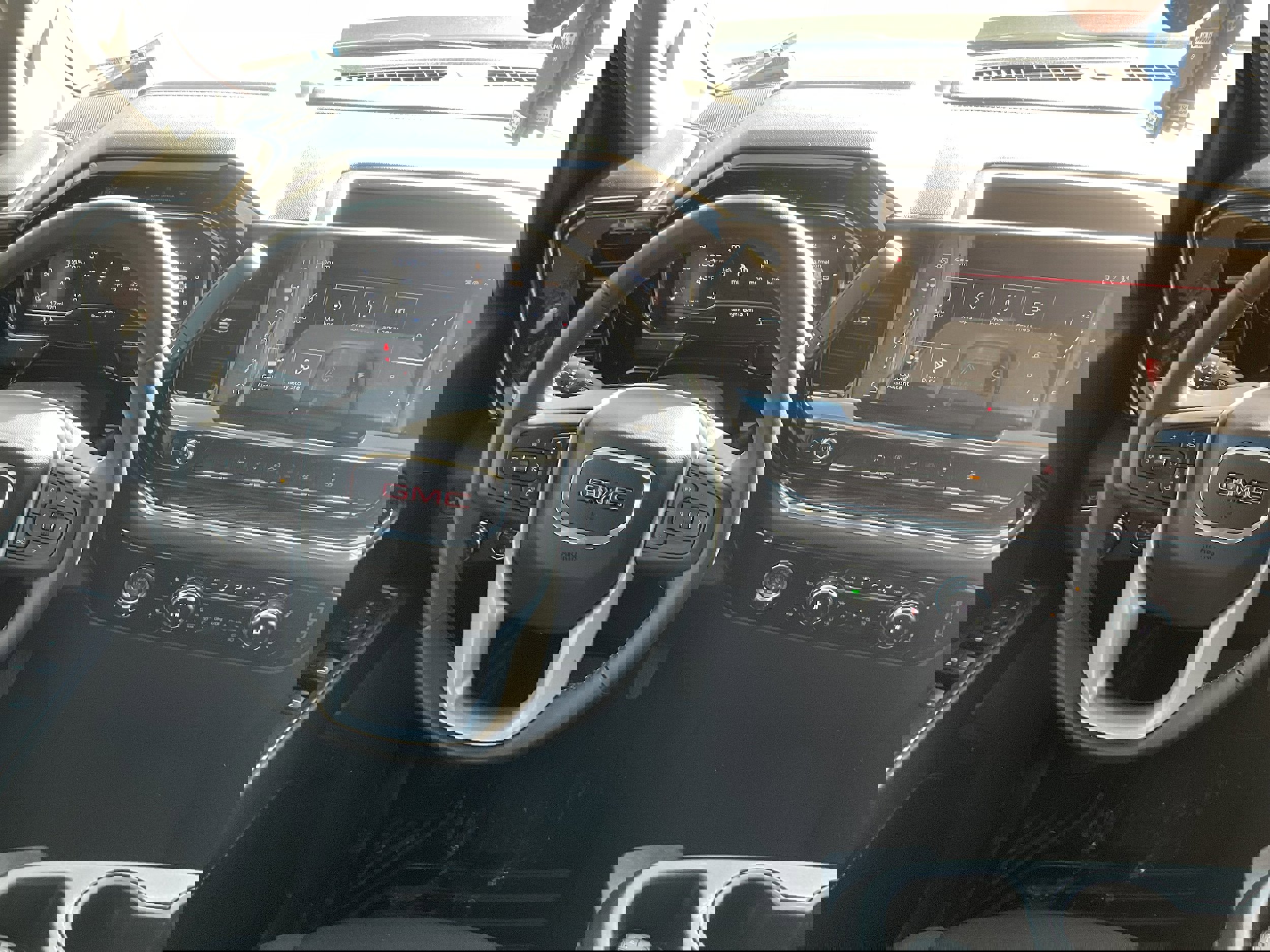 Used 2024 GMC Sierra 1500 Elevation image 6