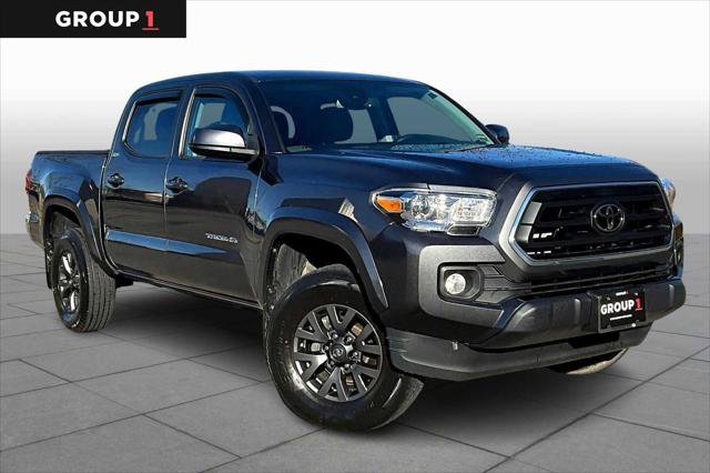Certified 2023 Toyota Tacoma SR5 AWD/4WD image 3