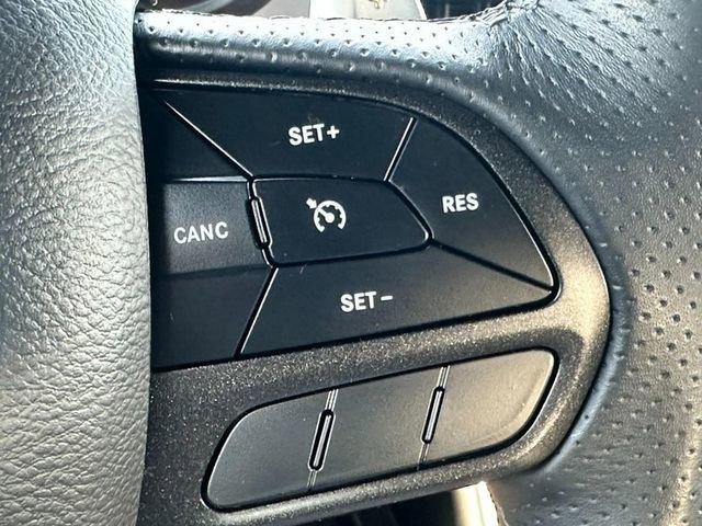 Used 2023 Dodge Challenger R/T w/ Blacktop Package image 15