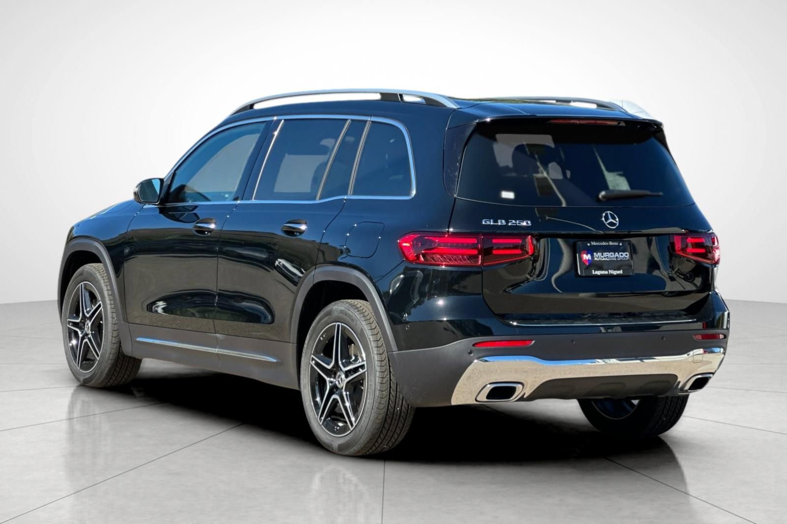 New 2026 Mercedes-Benz GLB 250 image 13