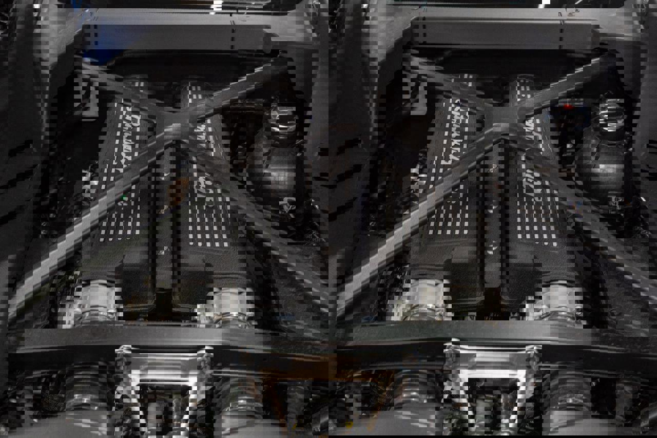 Used 2024 Lamborghini Huracan Tecnica image 13