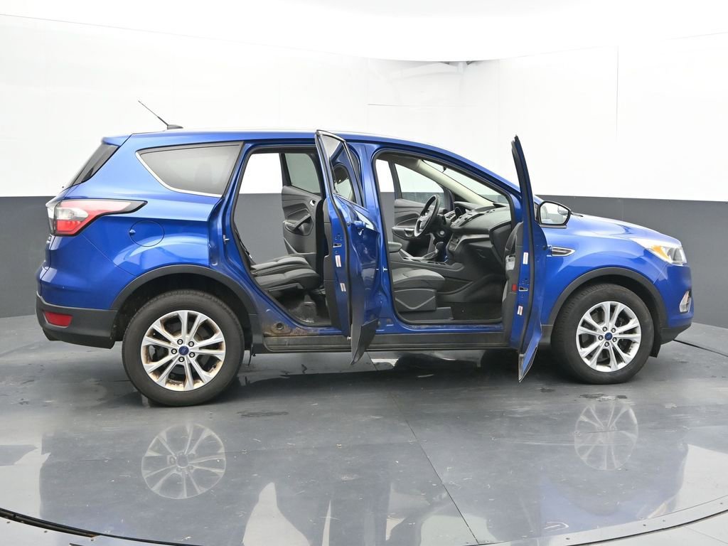 Used 2017 Ford Escape SE image 50