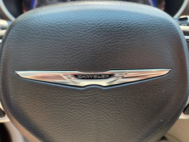 Used 2023 Chrysler Voyager LX FWD image 32