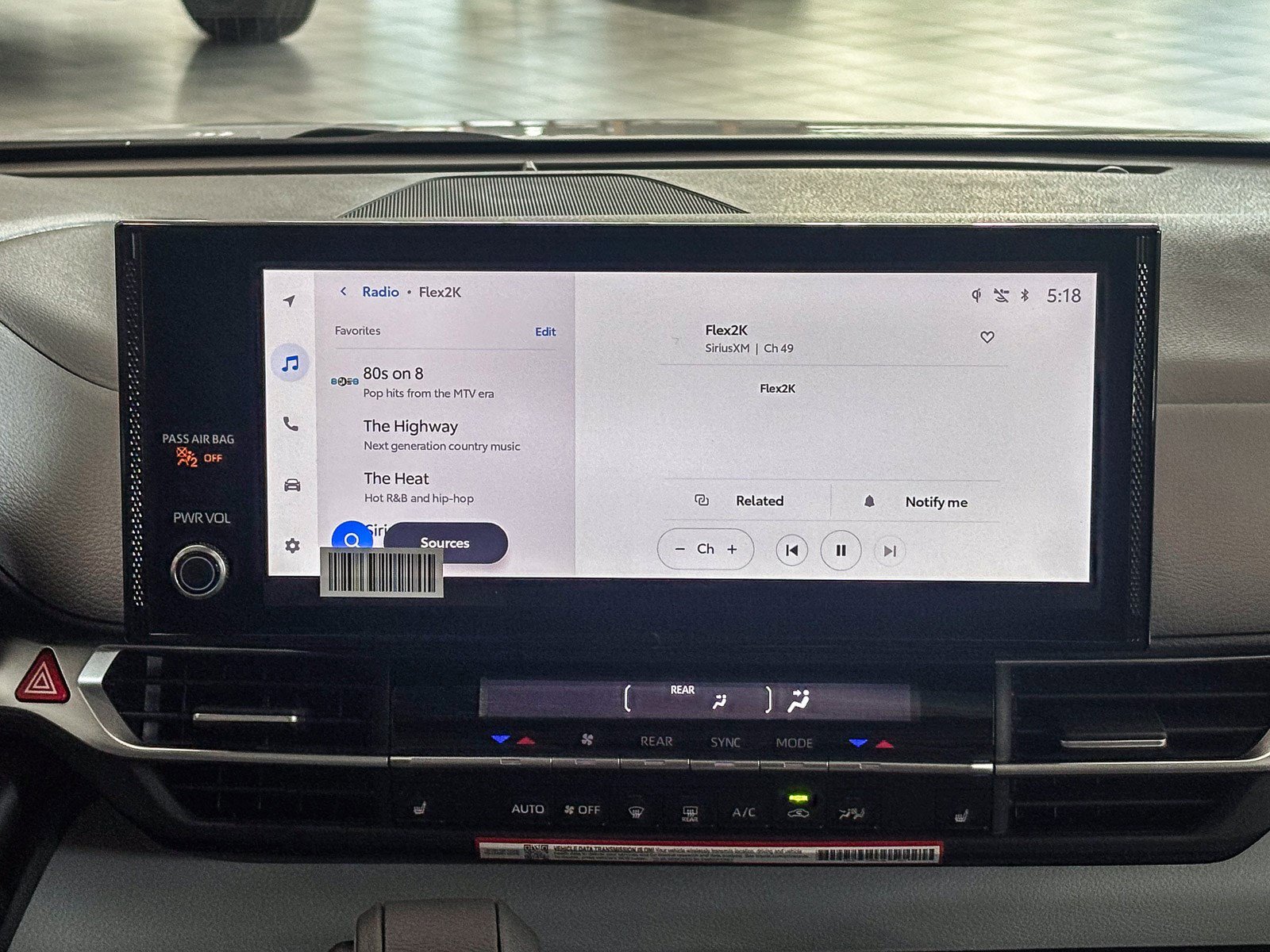 New 2026 Toyota Sienna XLE FWD image 17