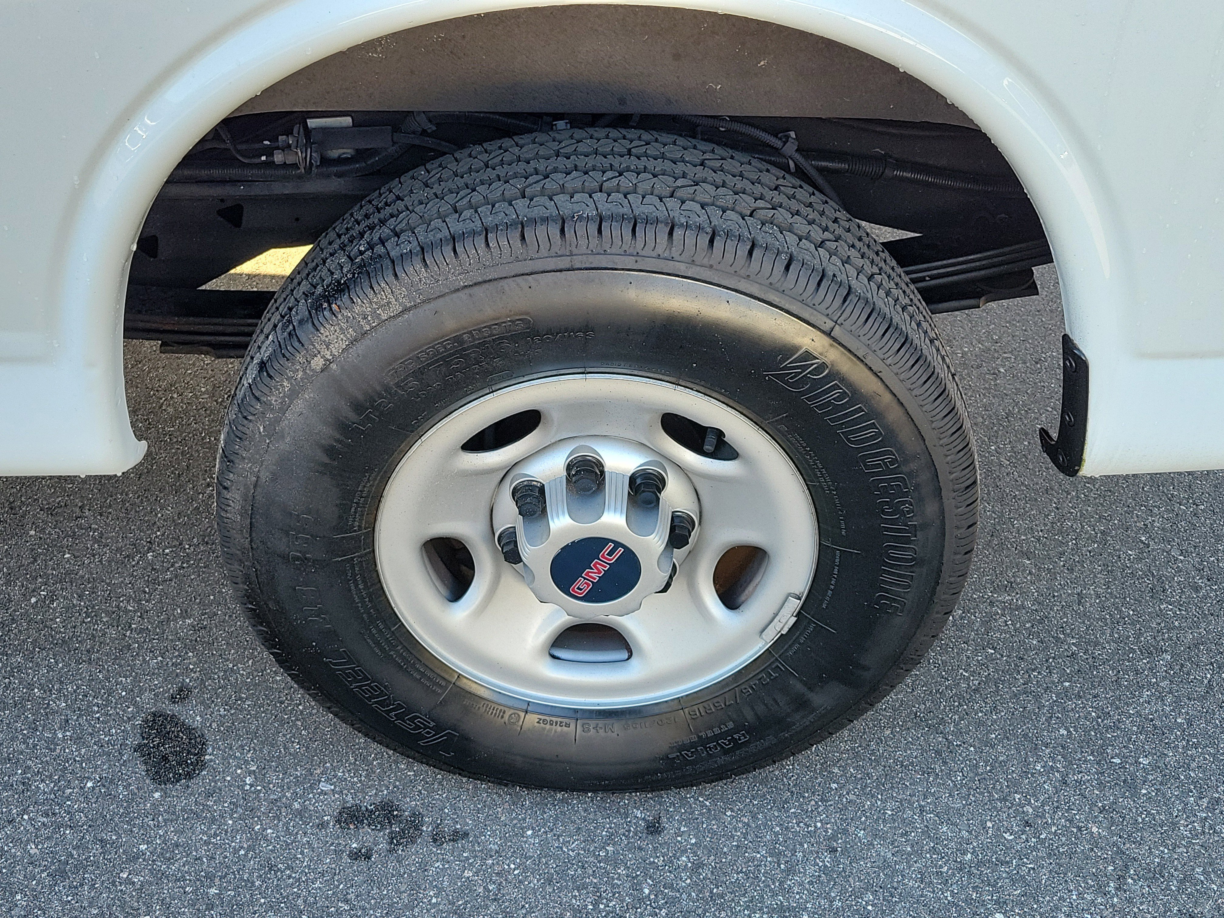 Used 2020 GMC Savana 2500 w/ Driver Convenience Package image 34