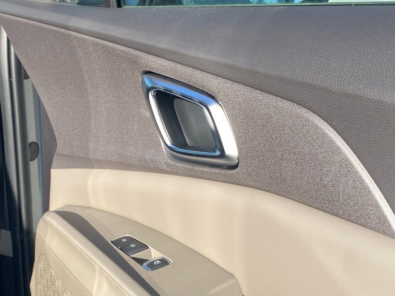 New 2026 Kia Carnival EX image 24