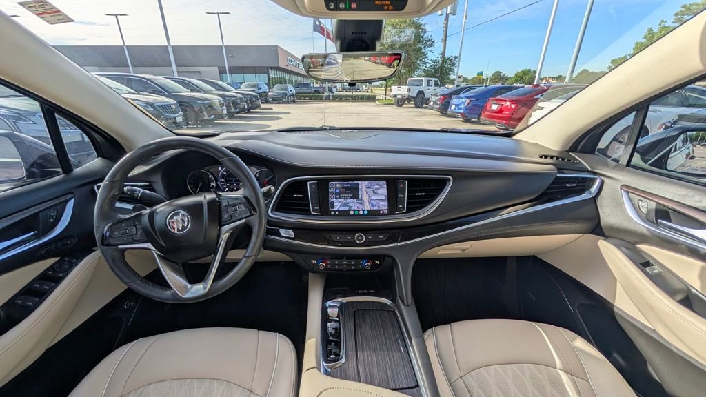 Used 2023 Buick Enclave Avenir w/ Avenir Technology Package image 8
