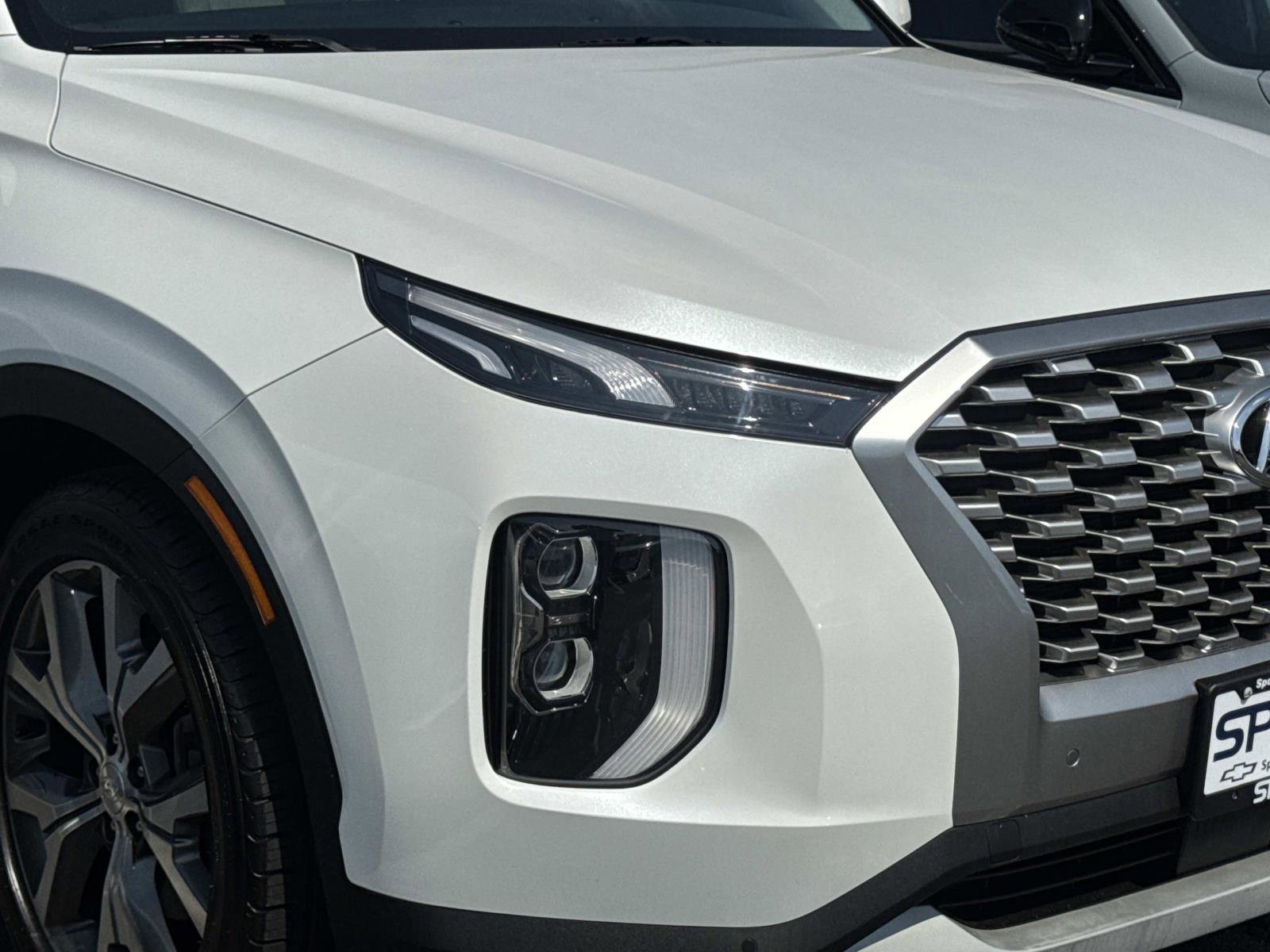 Used 2022 Hyundai Palisade SEL w/ Premium Package AWD/4WD image 4