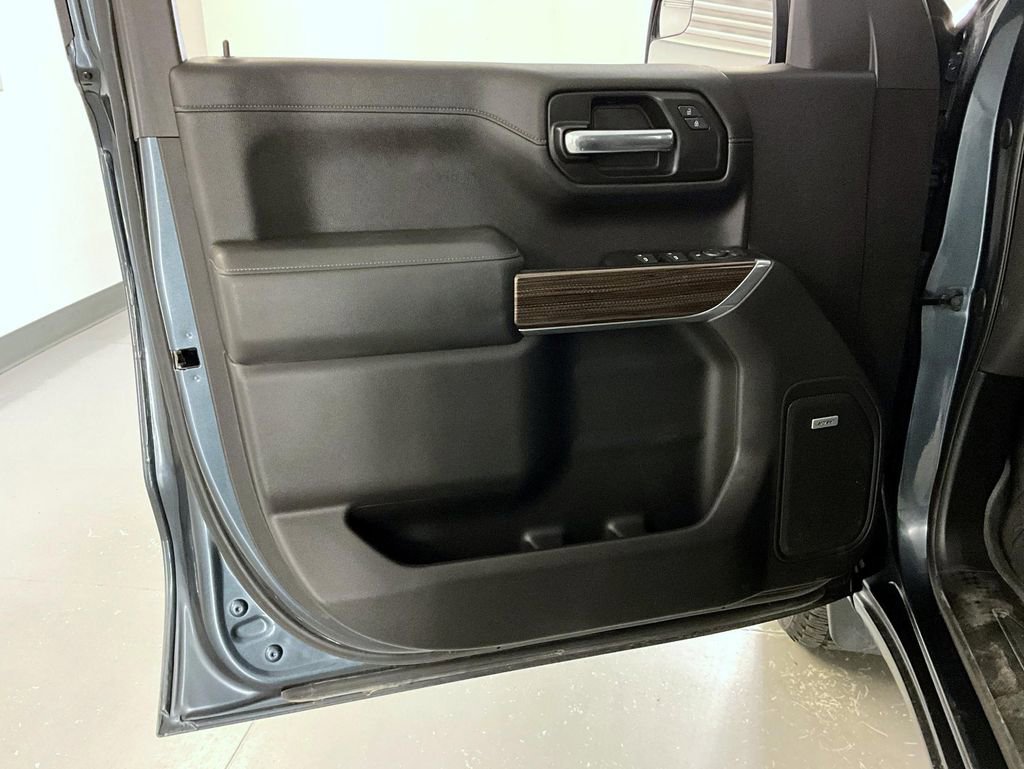 Certified 2019 Chevrolet Silverado 1500 RST w/ All-Star Edition AWD/4WD image 9
