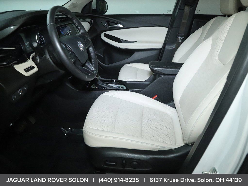 Used 2020 Buick Encore GX Essence w/ Experience Buick Package image 17