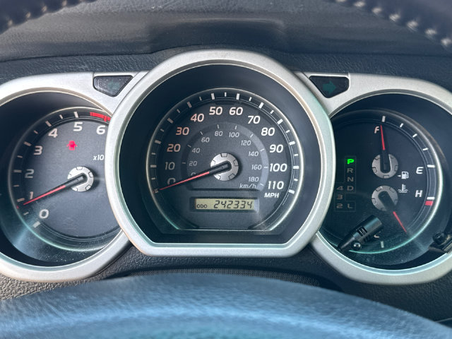 Used 2005 Toyota 4Runner Limited RWD image 32