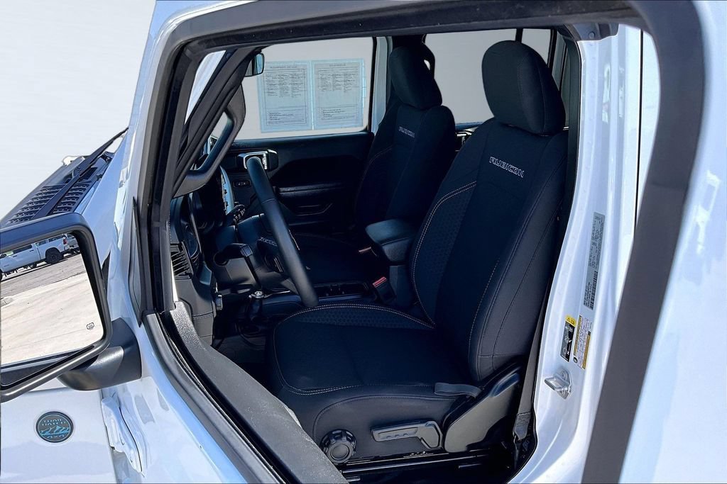 Certified 2025 Jeep Wrangler Unlimited Rubicon 4xe w/ Convenience Group AWD/4WD image 3