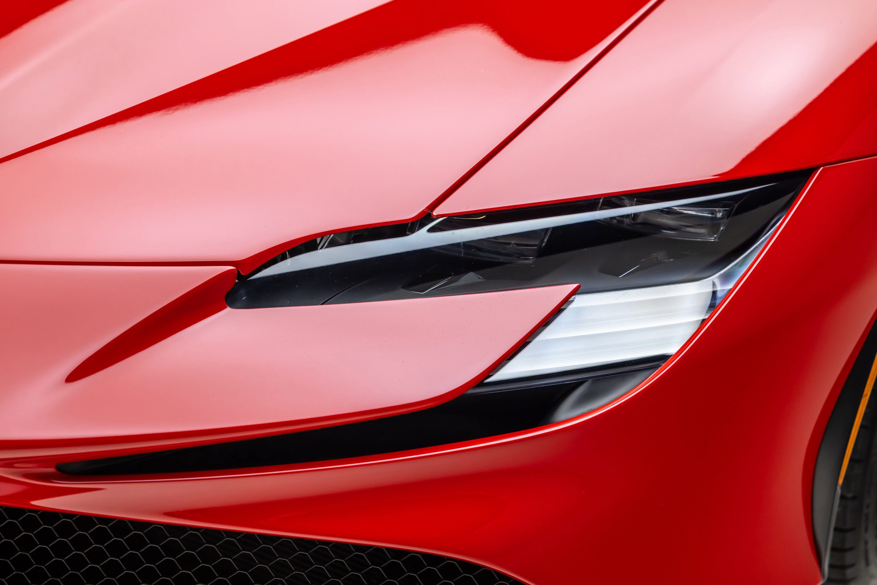 Certified 2022 Ferrari SF90 Spider image 23