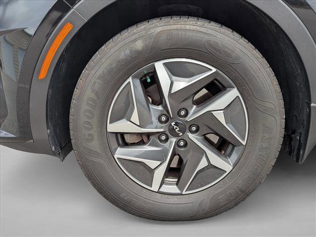 Used 2022 Kia Sorento EX FWD image 9