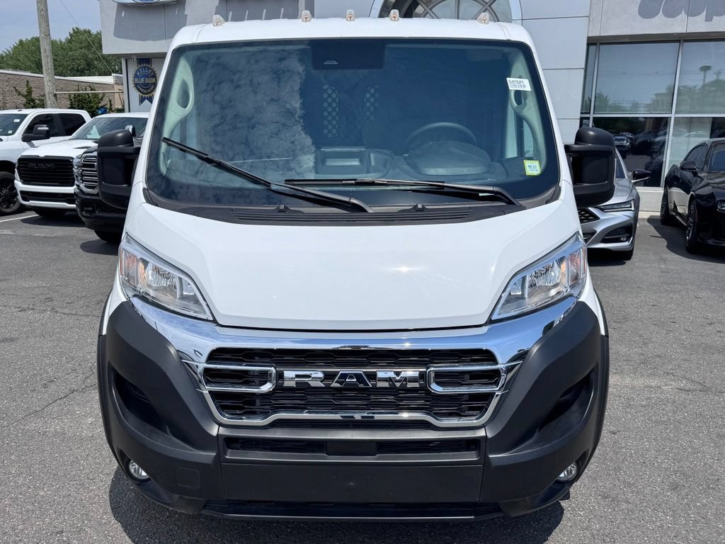 Used 2025 RAM ProMaster 2500 w/ U-Haul Equipment Group FWD image 2
