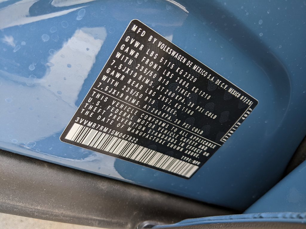 New 2025 Volkswagen Tiguan SE image 30