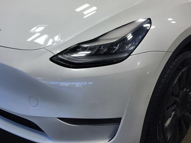 Used 2020 Tesla Model Y Long Range AWD/4WD image 8
