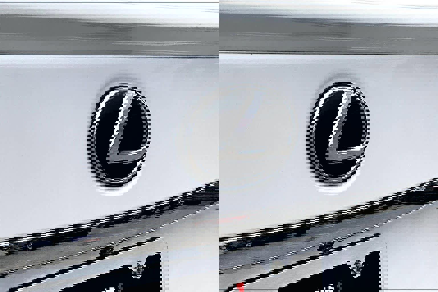 Used 2020 Lexus LS 500 image 31