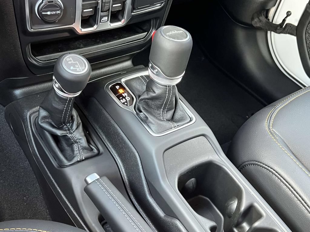 New 2026 Jeep Gladiator Sport AWD/4WD image 24