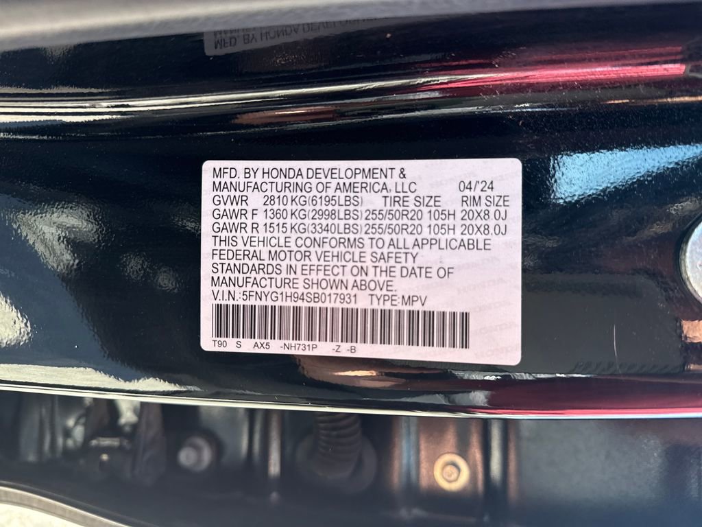 Used 2025 Honda Pilot Black Edition image 31