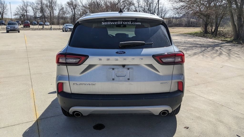 Used 2024 Ford Escape Platinum image 4