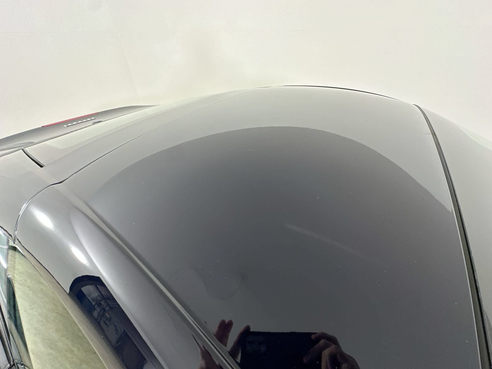 Used 2020 Ferrari Portofino RWD image 11