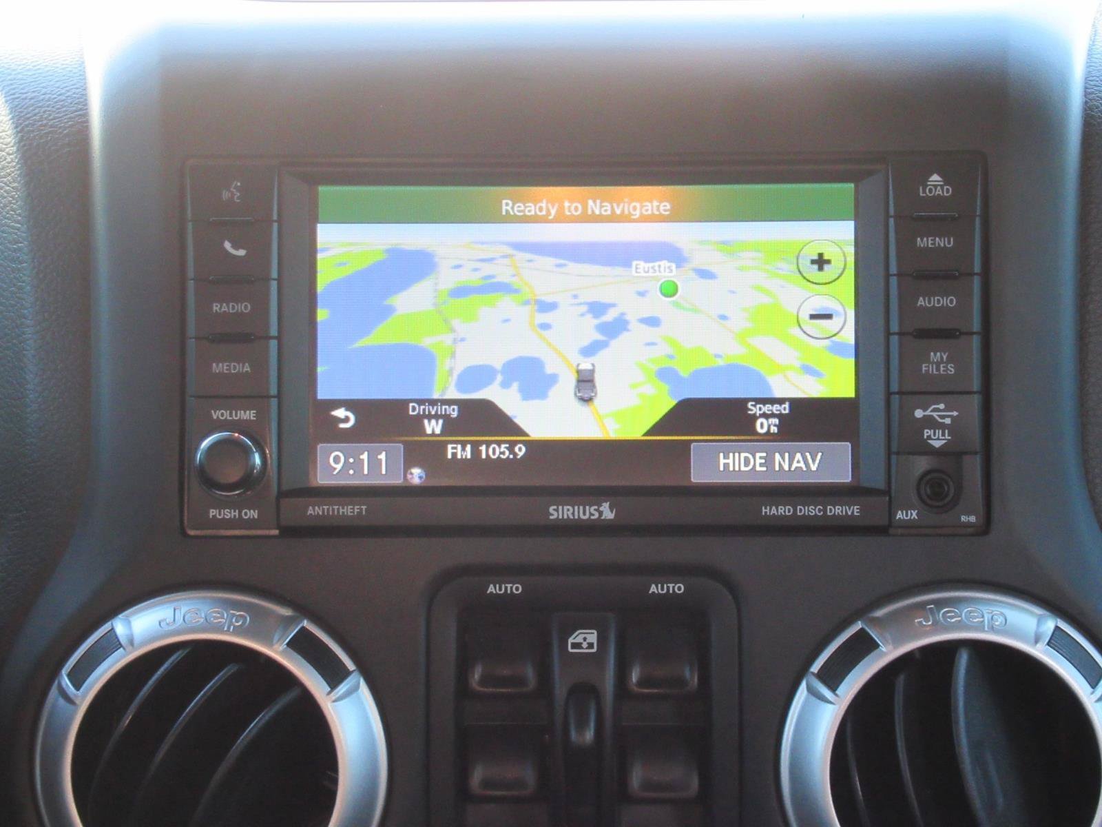Used 2013 Jeep Wrangler Unlimited Sahara w/ Connectivity Group AWD/4WD image 15
