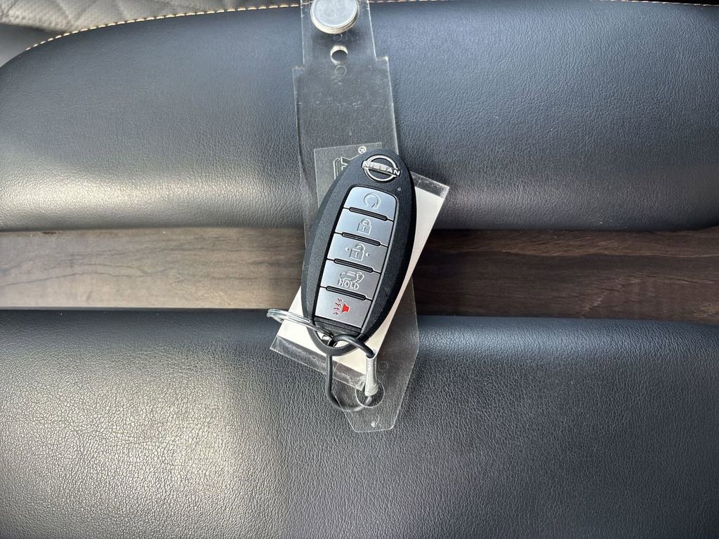 Certified 2024 Nissan Murano Platinum w/ Cargo Package image 35