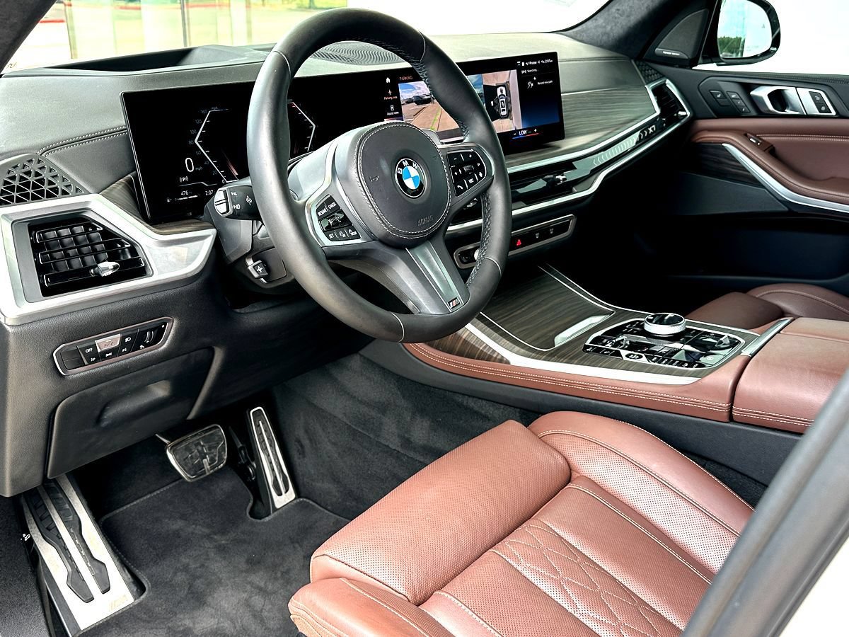 Certified 2023 BMW X7 xDrive40i w/ Executive Package AWD/4WD image 13
