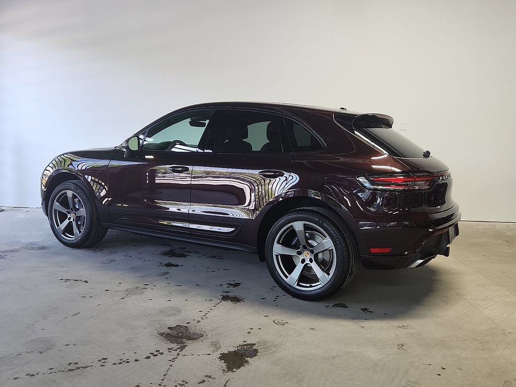 New 2026 Porsche Macan AWD/4WD image 3