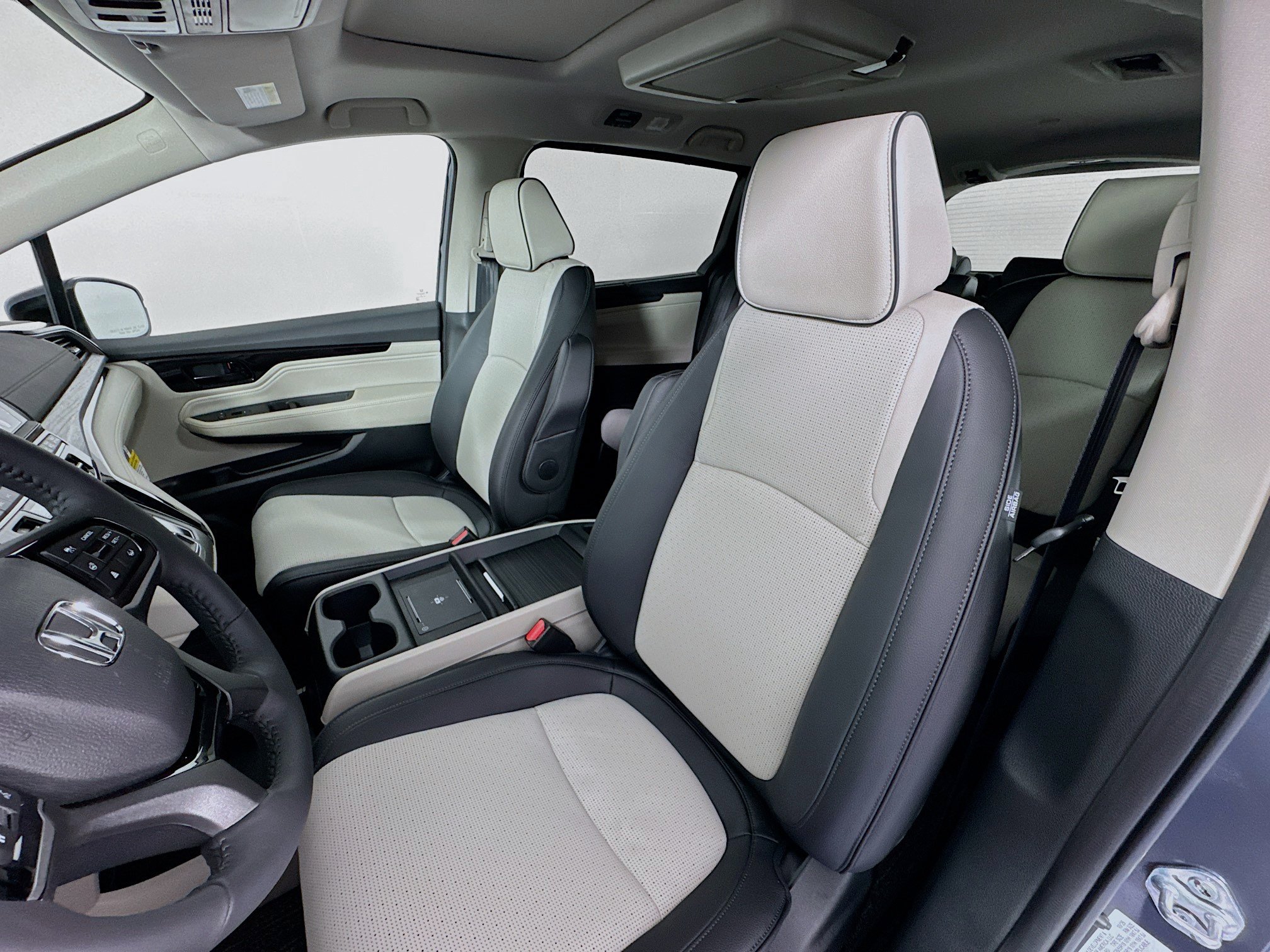 New 2026 Honda Odyssey Elite image 21