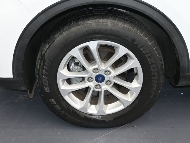 Used 2020 Ford Escape SE image 24