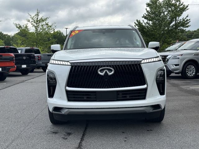 Used 2025 INFINITI QX80 Sensory AWD/4WD image 2