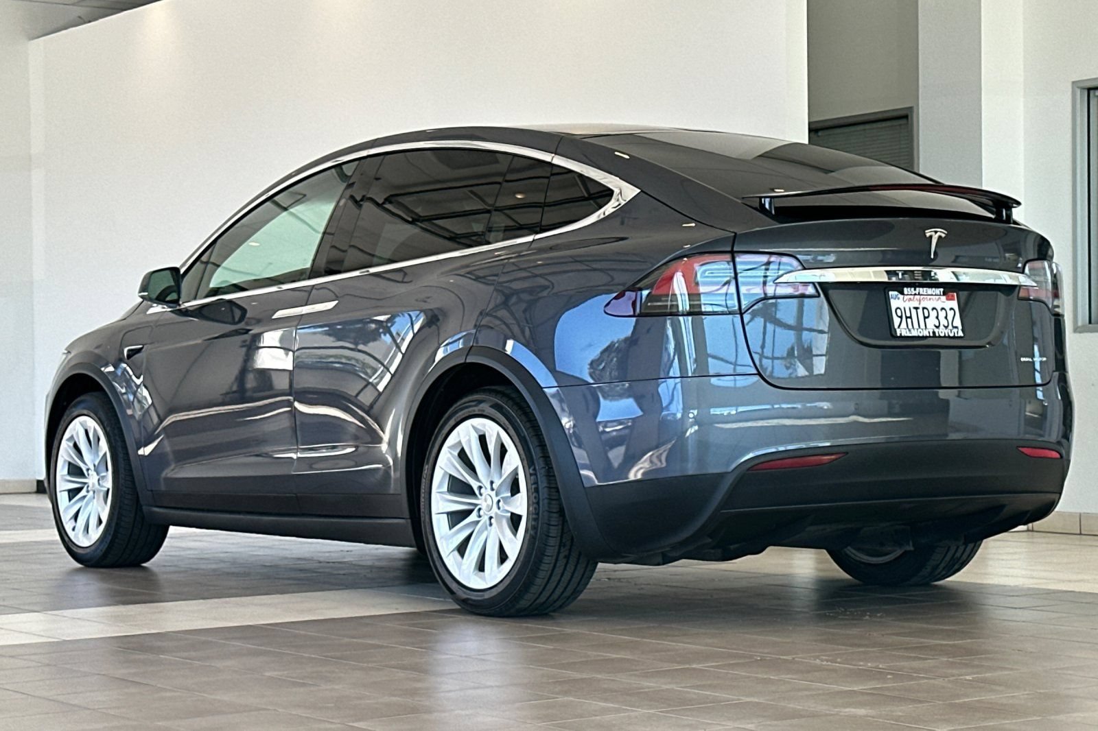 Used 2020 Tesla Model X Long Range AWD/4WD image 6