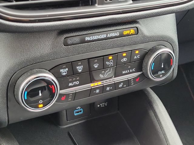 Certified 2023 Ford Escape ST-Line Select AWD/4WD image 23