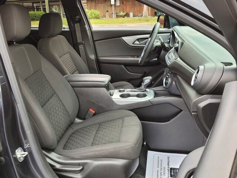 Used 2022 Chevrolet Blazer LT image 17