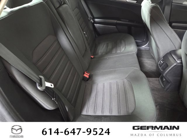 Used 2019 Ford Fusion SE FWD image 21