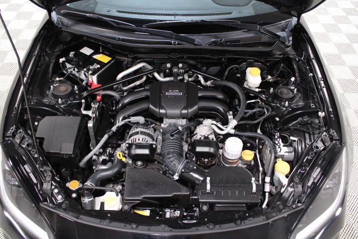 Used 2024 Toyota GR86 Premium RWD image 38