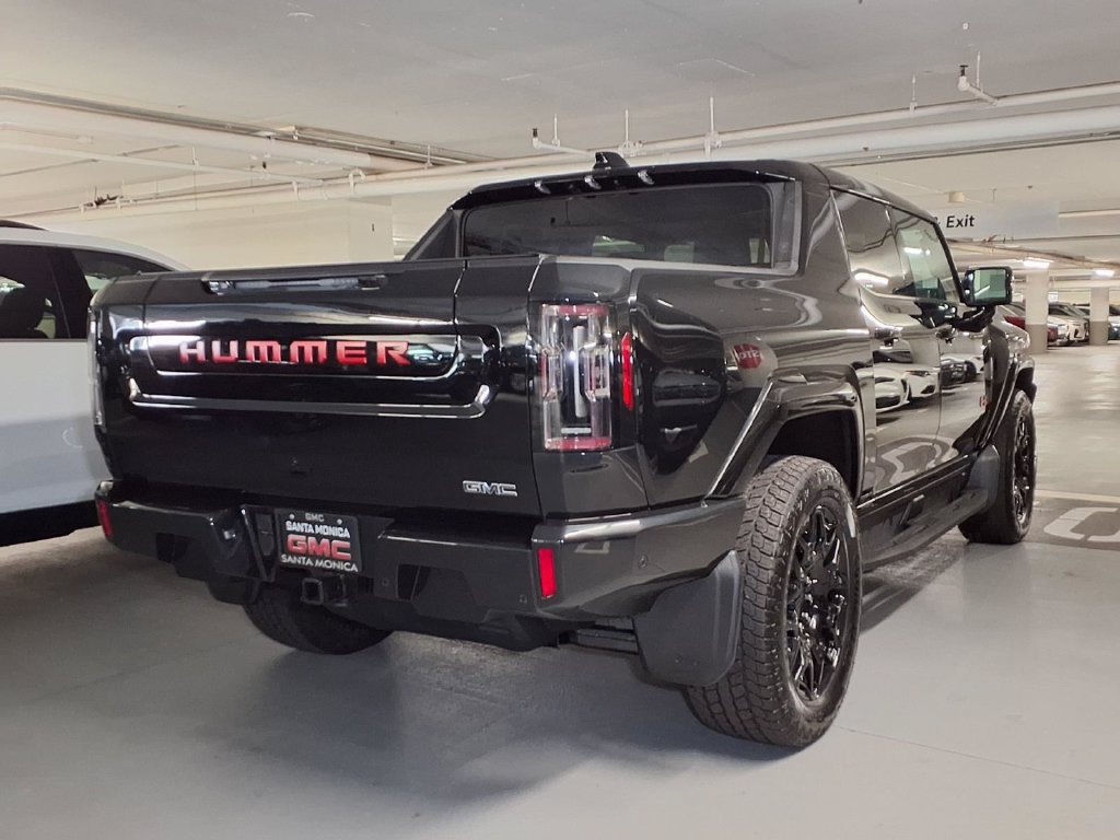 New 2026 GMC Hummer EV 4x4 Crew Cab w/ LPO, Illumination Package image 7
