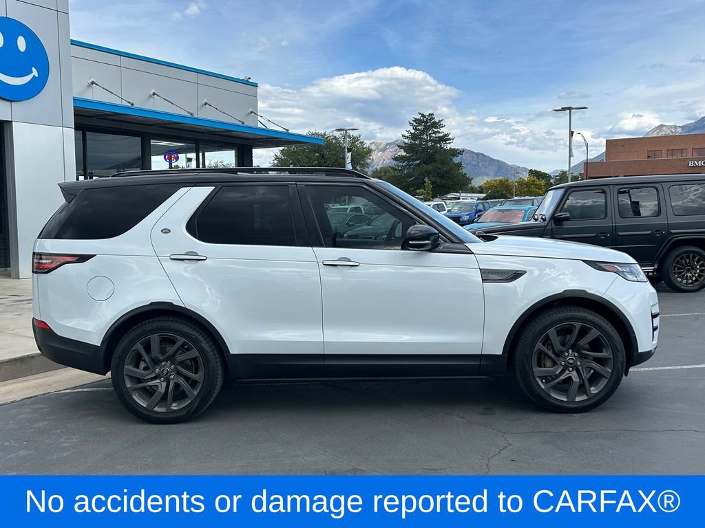 Used 2020 Land Rover Discovery HSE Luxury AWD/4WD image 2
