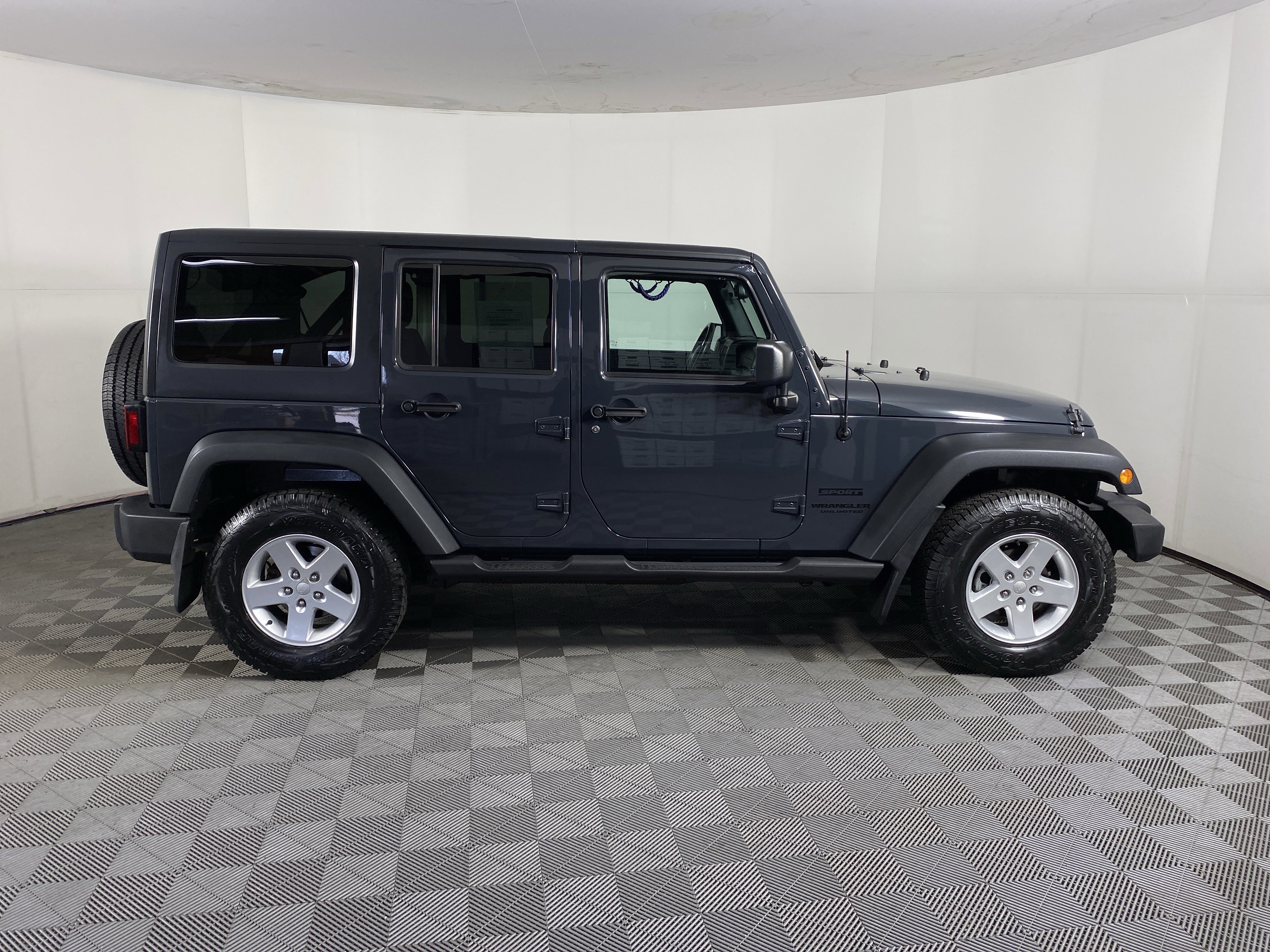 Used 2016 Jeep Wrangler Unlimited Sport w/ Quick Order Package 24S image 4