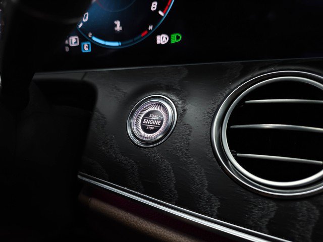 Used 2021 Mercedes-Benz E 350 4MATIC Sedan image 27