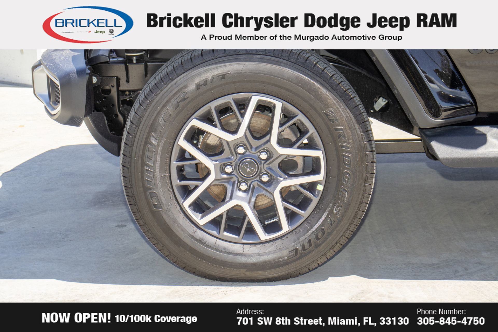 Used 2025 Jeep Wrangler Sahara w/ Safety Group image 35