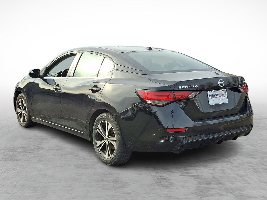 Used 2021 Nissan Sentra SV image 3