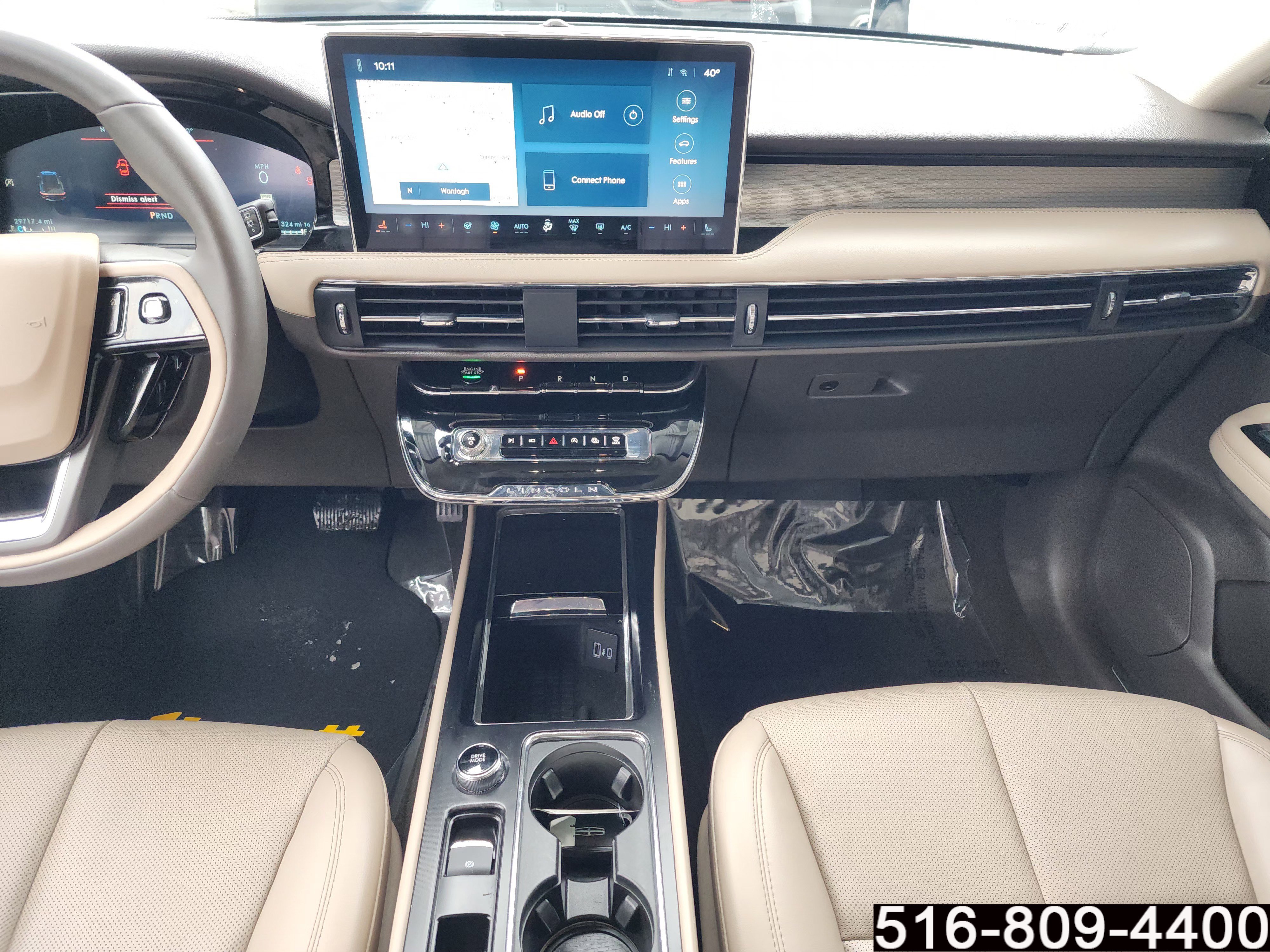 Used 2023 Lincoln Corsair AWD w/ Equipment Group 101A image 10