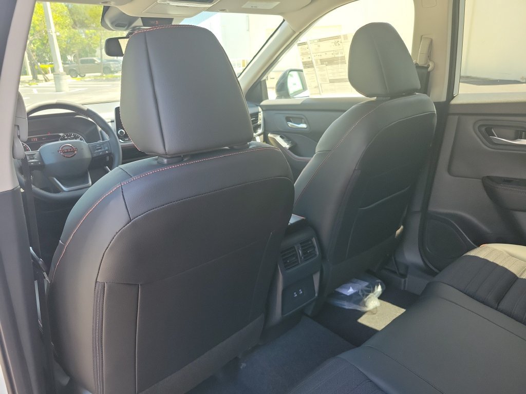 New 2026 Nissan Rogue SV w/ Rock Creek Premium Package AWD/4WD image 17